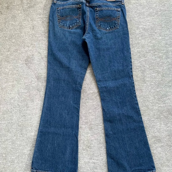 Abercrombie & Fitch Button Fly Flare Jeans - Picture 2 of 8